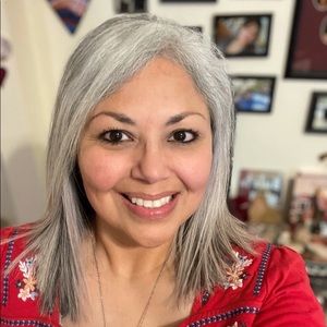 Meet your Posher, Imelda